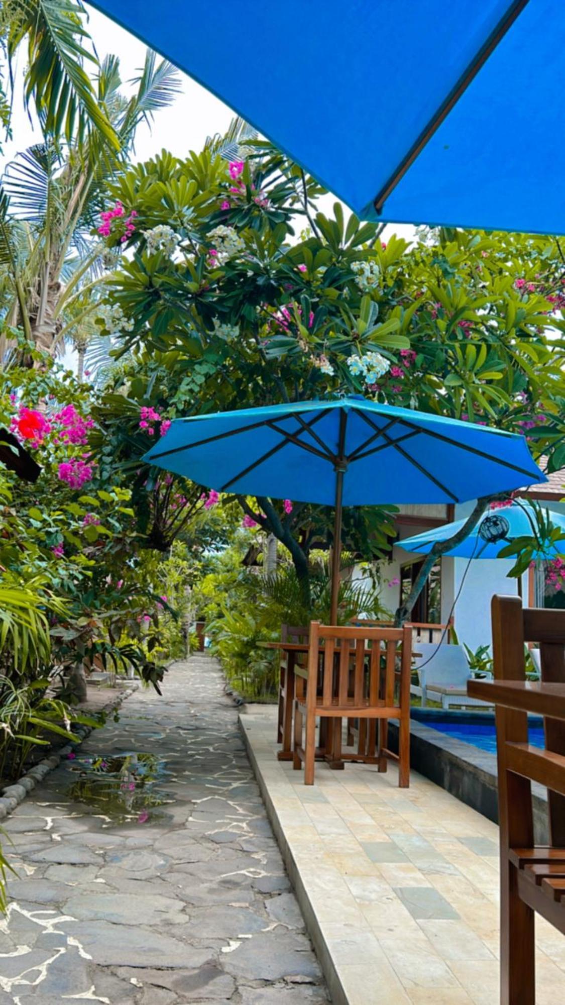 Unzipp Bungalows Gili Air Exterior photo